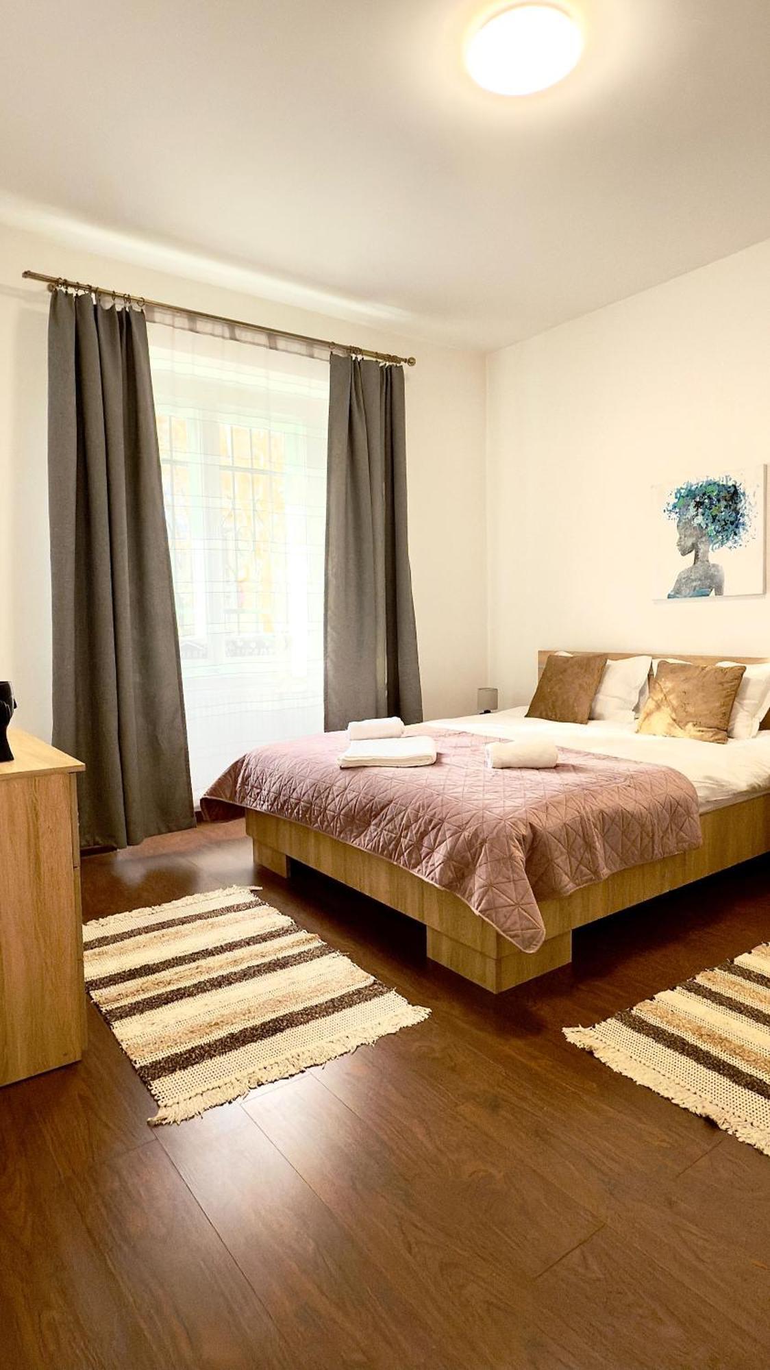 Phoenix Central Apartments ซีบิว ภายนอก รูปภาพ